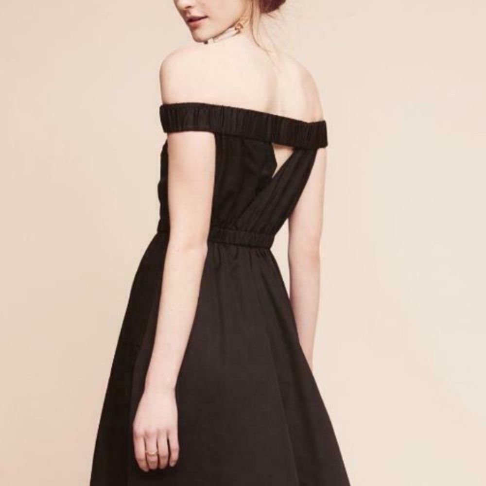 Anthropologie MAEVE BLACK OFF SHOULDER CUTOUT BACK  MONA DRESS
